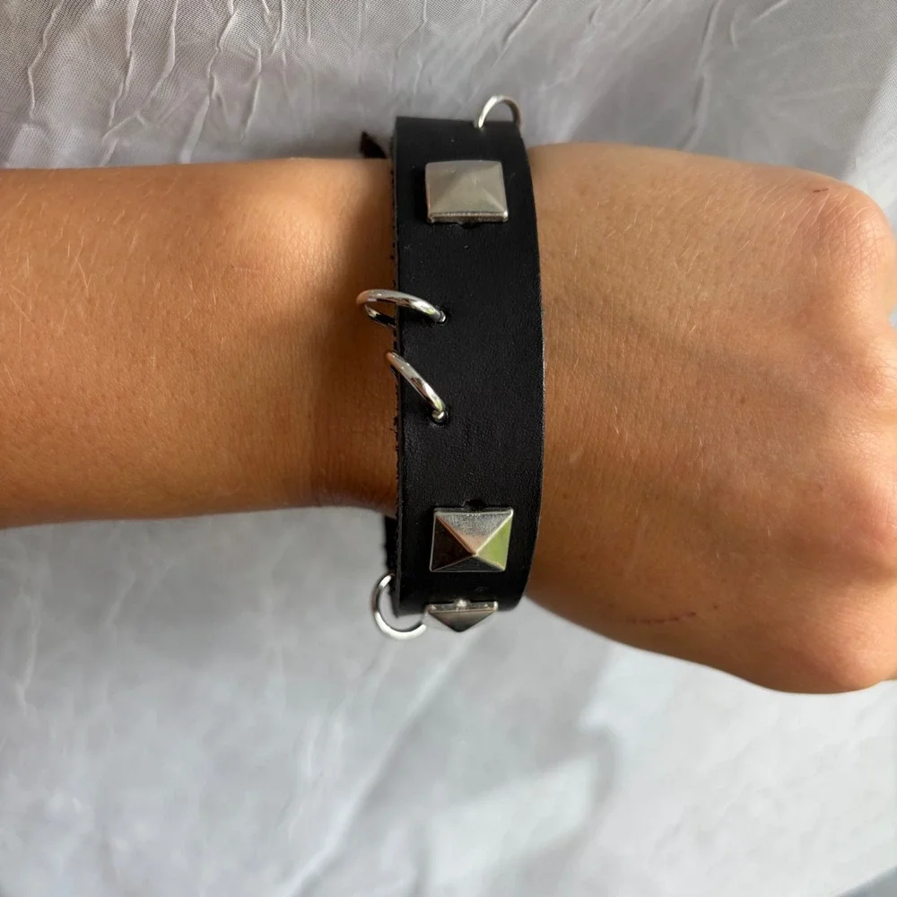 Black Leather Studded Cuff Bracelet Silver Pyramid Studs Hoop Rings Punk Goth